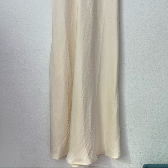 Ciao Lucia Ivory Brunello Bow Satin Maxi Dress - Medium - Picture 4 of 8